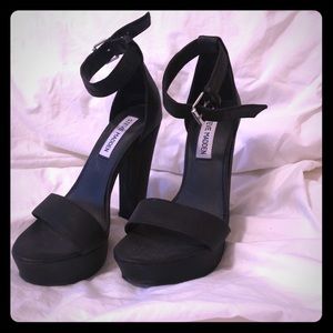 Steve Madden Platform Heel
